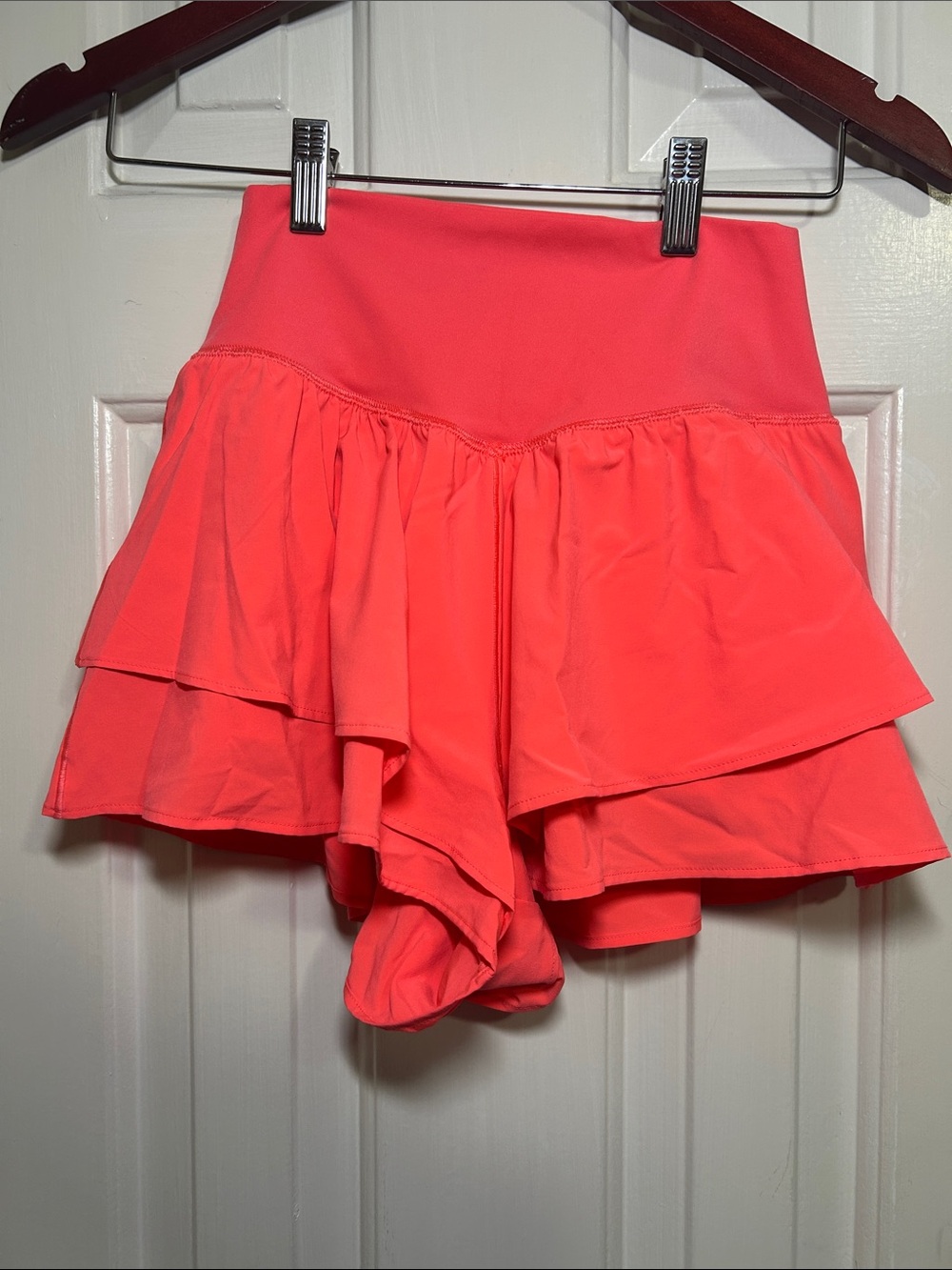 Offline by Aerie,Women’s Coral Ruffle Skirt-Shorts, Size Small